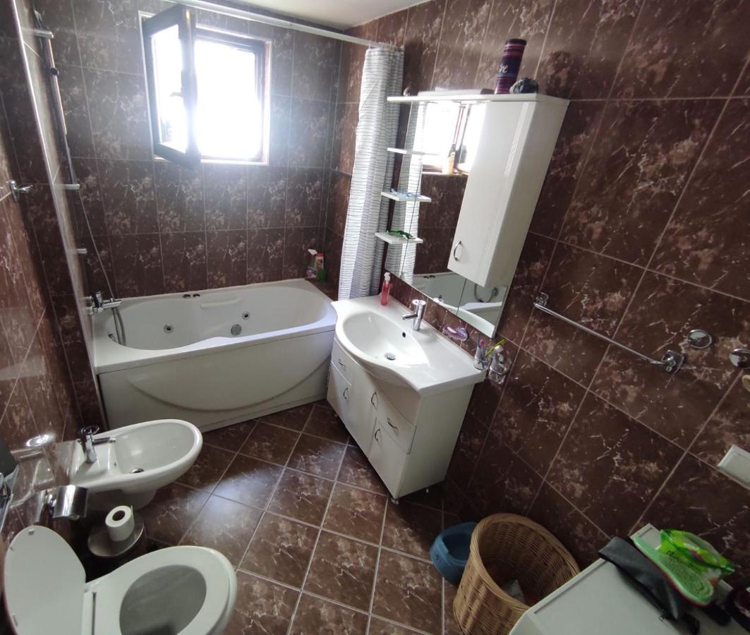 Apartment Jasmina Сараево Экстерьер фото